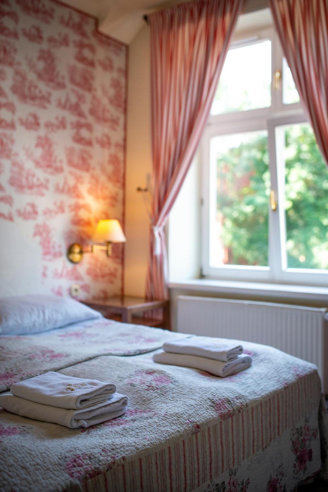 Dom Pugetow Villa คราคูฟ ภายนอก รูปภาพ