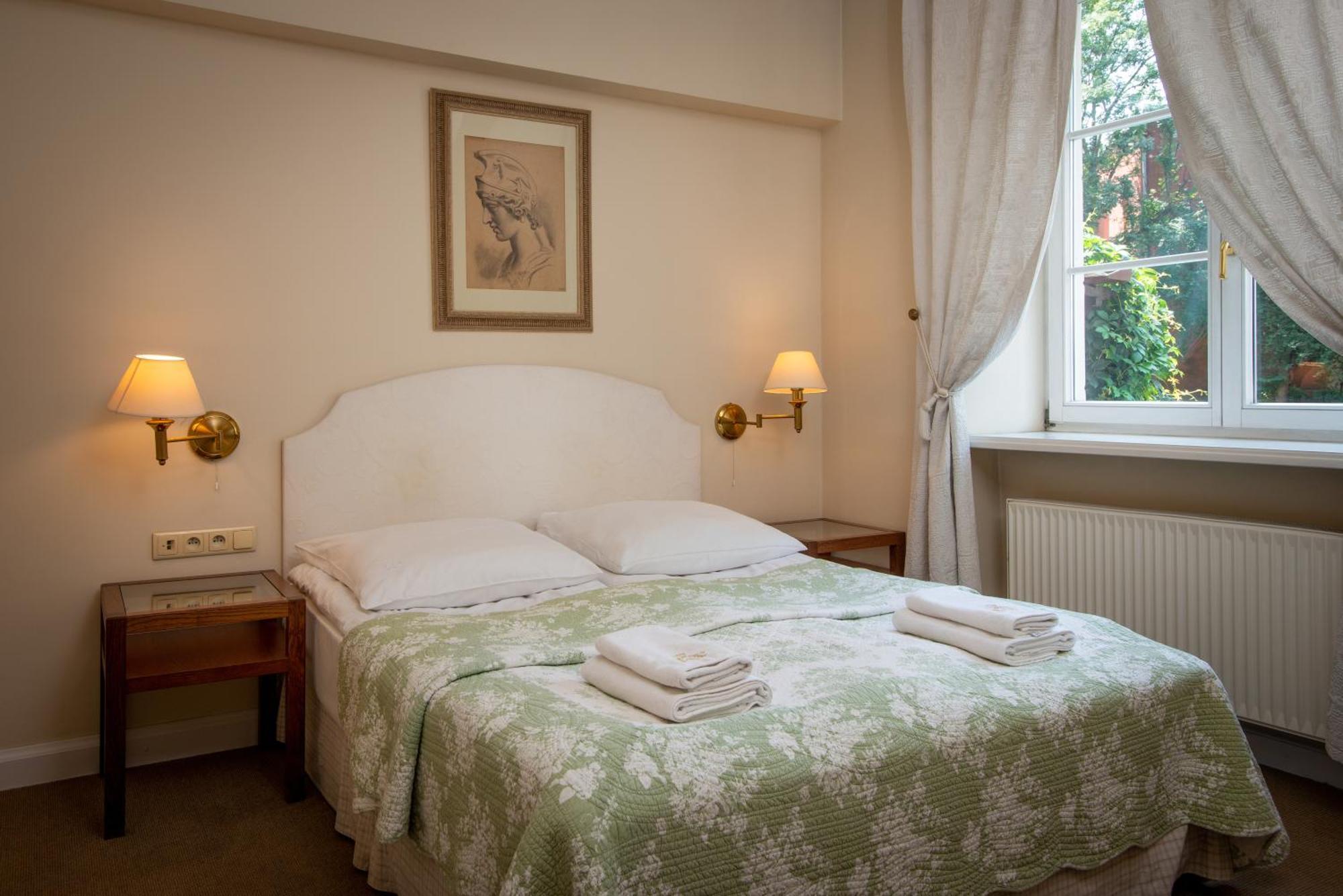 Dom Pugetow Villa คราคูฟ ภายนอก รูปภาพ