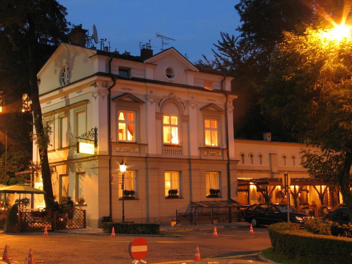 Dom Pugetow Villa คราคูฟ ภายนอก รูปภาพ